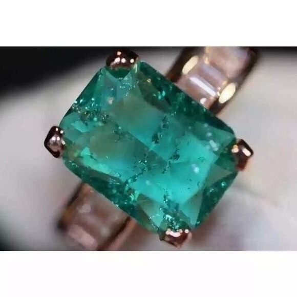 New 7 Rose Gold Simulated Emerald Cocktail Ring Antique Solitaire Baguettes Cz
